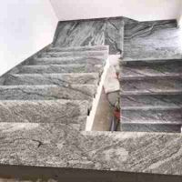 granitgrau marmoriete Treppe